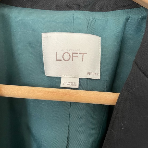 Ann Taylor suit jacket - Picture 3 of 10